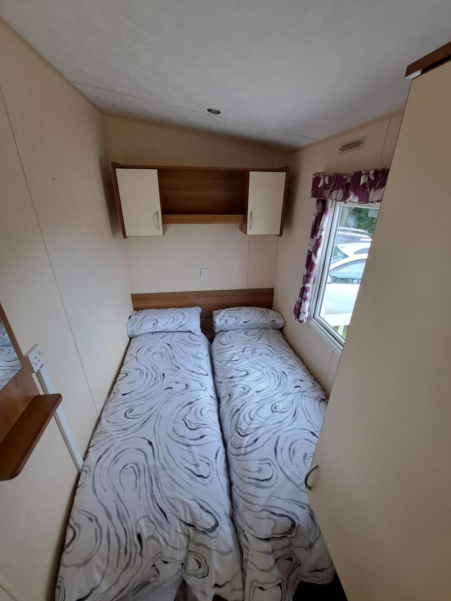 Caravan Waxholme Bagian luar foto